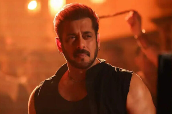 After Sikandar failure, is it time for Salman Khan to reinvent himself? Experts respond - Exclusive | Hindi Movie News